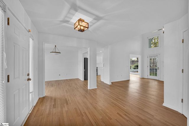 19 Parkcrest Court, Simpsonville, SC 29681