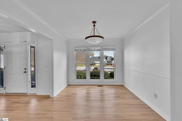 19 Parkcrest Court, Simpsonville, SC 29681