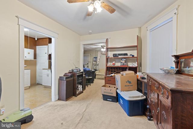 27 LAUREL AVE, Trenton, NJ 08618