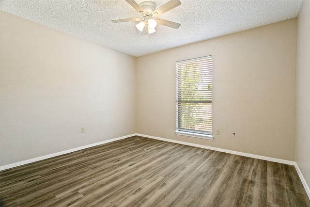 3008 Highgate Lane, Bedford, TX 76021