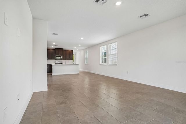 883 SUNSHOWER DRIVE, Lady Lake, FL 32159