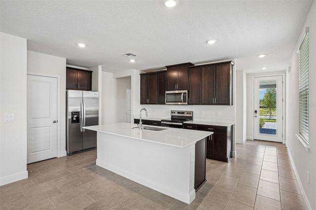 883 SUNSHOWER DRIVE, Lady Lake, FL 32159