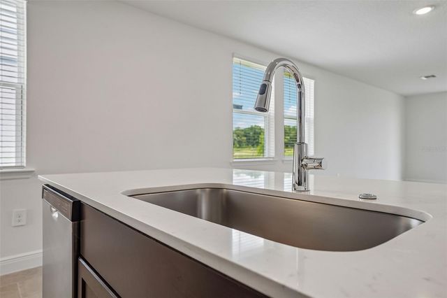 883 SUNSHOWER DRIVE, Lady Lake, FL 32159