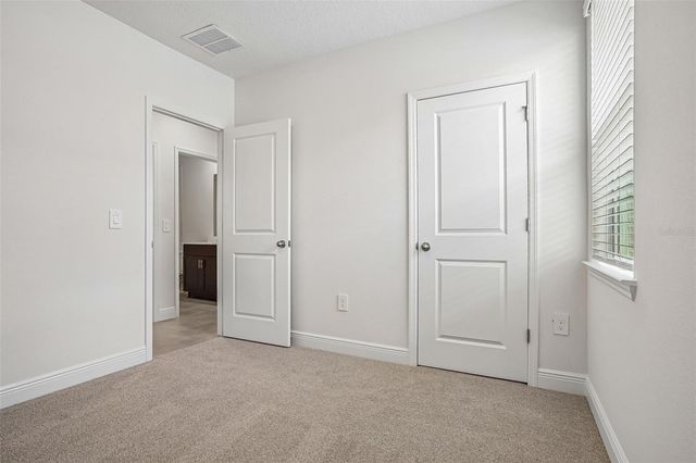883 SUNSHOWER DRIVE, Lady Lake, FL 32159