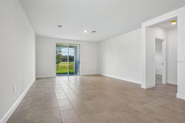 883 SUNSHOWER DRIVE, Lady Lake, FL 32159