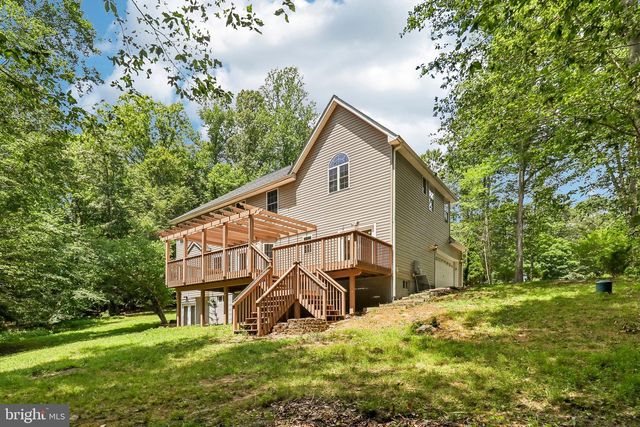 4827 BLUEBERRY DR, Brandywine, MD 20613