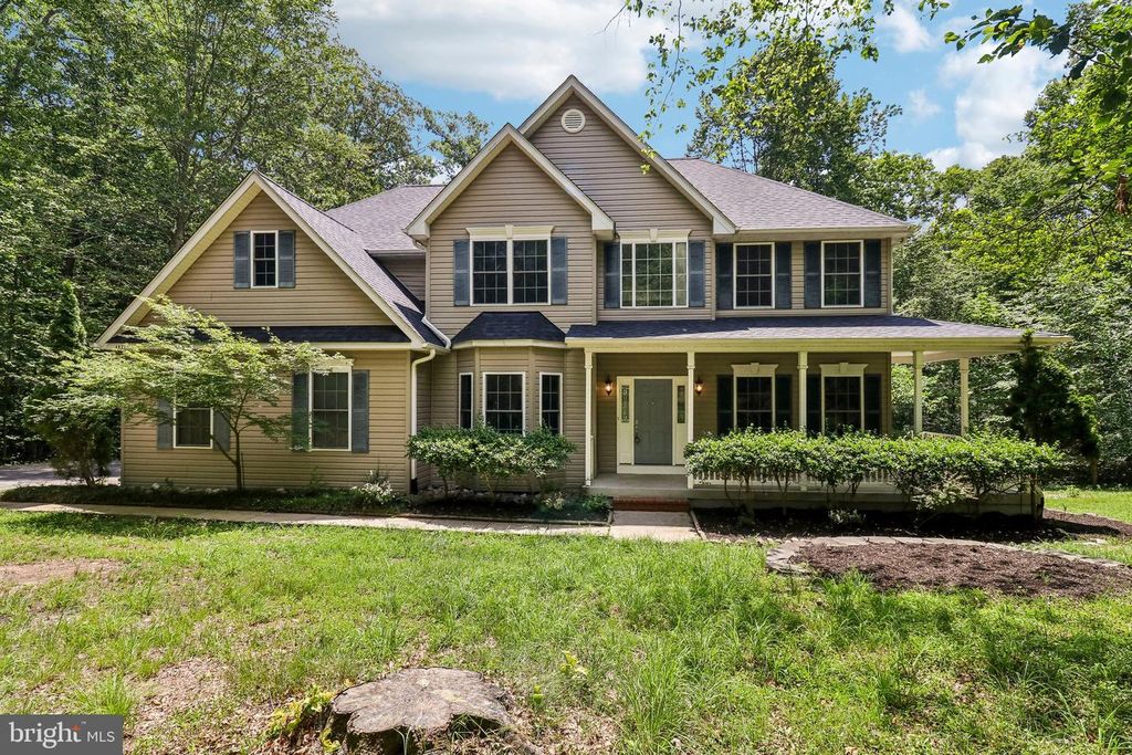 4827 BLUEBERRY DR, Brandywine, MD 20613