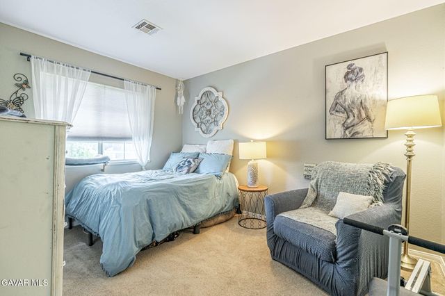39203 W 10th Street, Palmdale, CA 93551