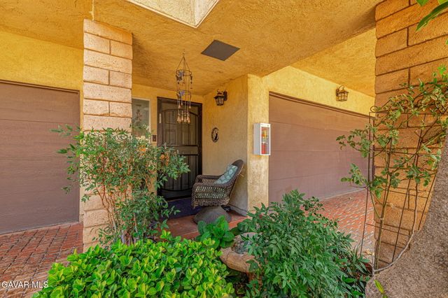 39203 W 10th Street, Palmdale, CA 93551