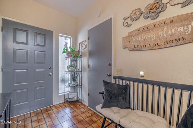 39203 W 10th Street, Palmdale, CA 93551