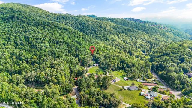 1428 Am King Way, Sevierville, TN 37876