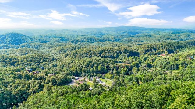 1428 Am King Way, Sevierville, TN 37876