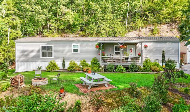 1428 Am King Way, Sevierville, TN 37876