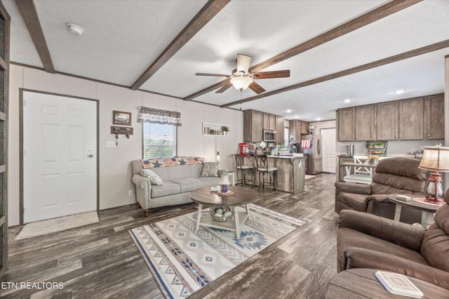 1428 Am King Way, Sevierville, TN 37876