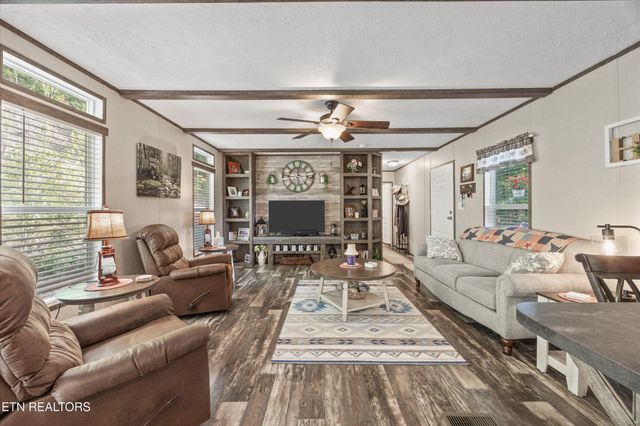 1428 Am King Way, Sevierville, TN 37876