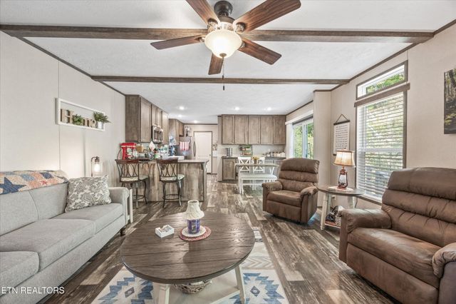 1428 Am King Way, Sevierville, TN 37876