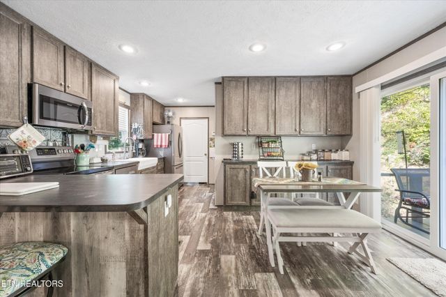 1428 Am King Way, Sevierville, TN 37876