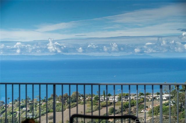 2855 Zell Drive, Laguna Beach, CA 92651