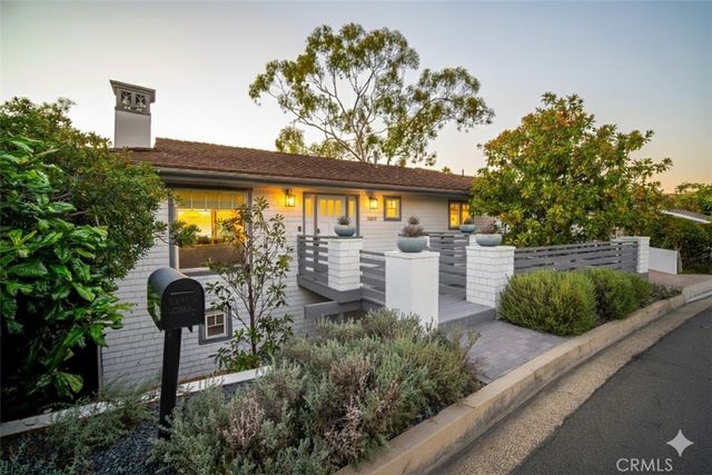 2855 Zell Drive, Laguna Beach, CA 92651