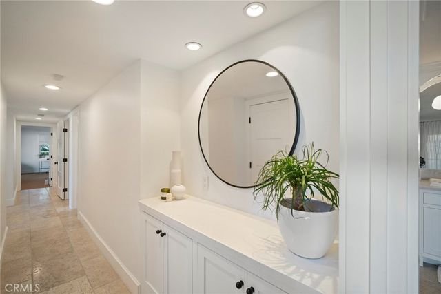 2855 Zell Drive, Laguna Beach, CA 92651