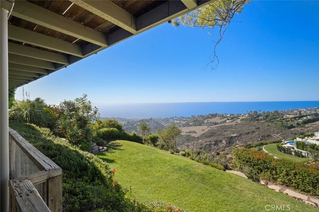 2855 Zell Drive, Laguna Beach, CA 92651