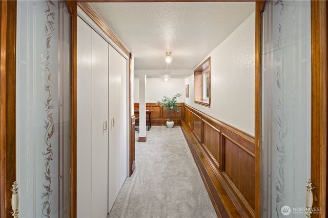 16518 Stone Ave N, Shoreline, WA 98133