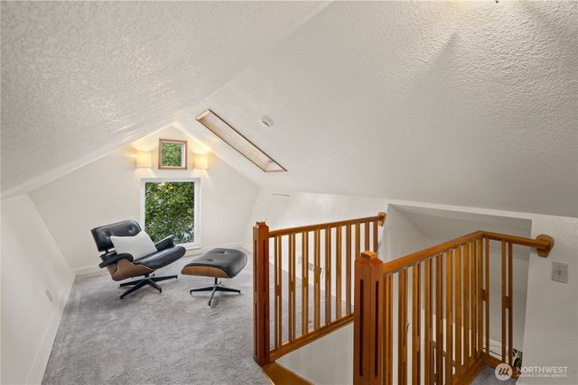 16518 Stone Ave N, Shoreline, WA 98133
