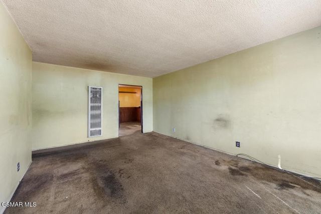 6289 Dana Avenue, Simi Valley, CA 93063