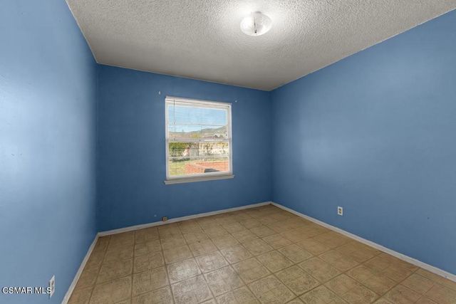 6289 Dana Avenue, Simi Valley, CA 93063