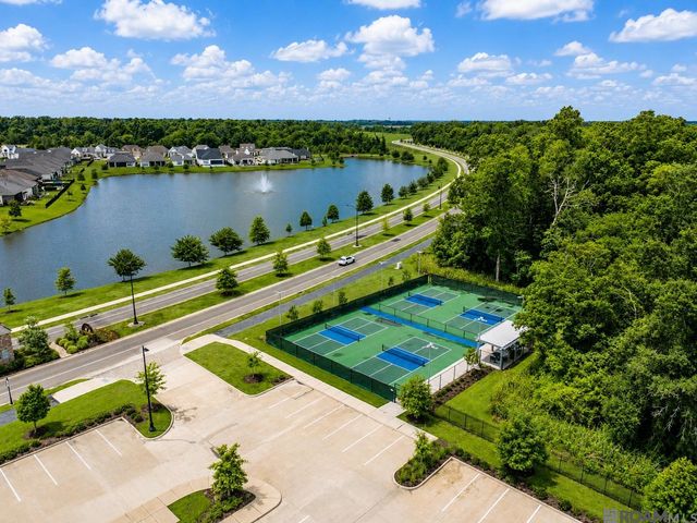 13839 Wild Canary Dr, Baton Rouge, LA 70810