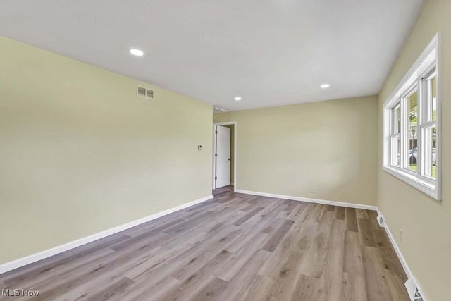 683 East Drive, Brunswick, OH 44212