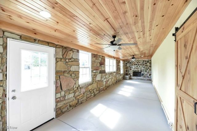 683 East Drive, Brunswick, OH 44212