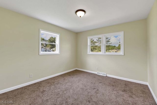 683 East Drive, Brunswick, OH 44212