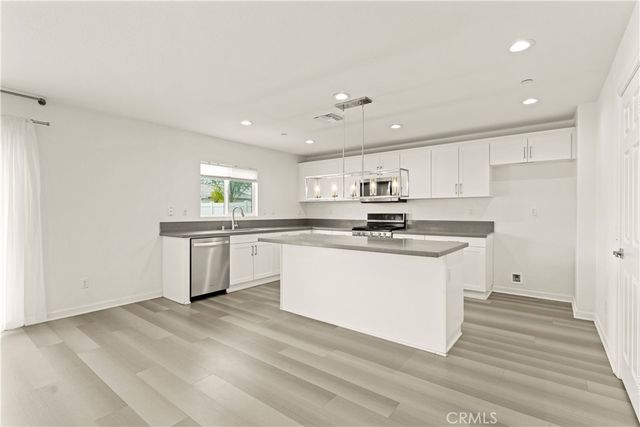 26575 Stix Drive, Menifee, CA 92585