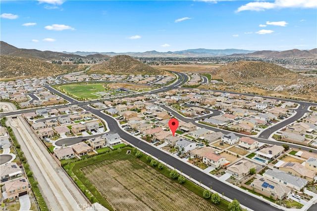 26575 Stix Drive, Menifee, CA 92585