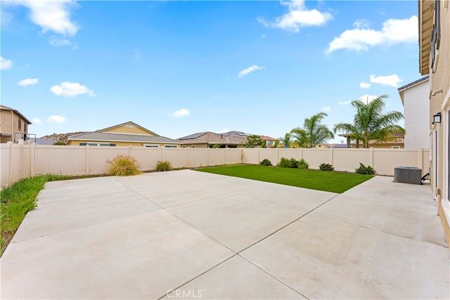 26575 Stix Drive, Menifee, CA 92585