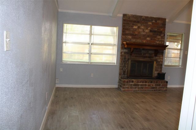13819 Crosshaven Drive, Houston, TX 77015
