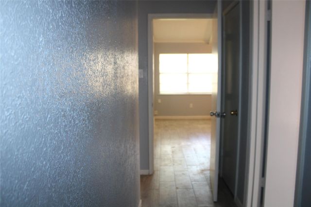 13819 Crosshaven Drive, Houston, TX 77015