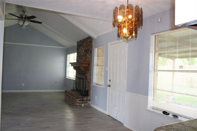 13819 Crosshaven Drive, Houston, TX 77015