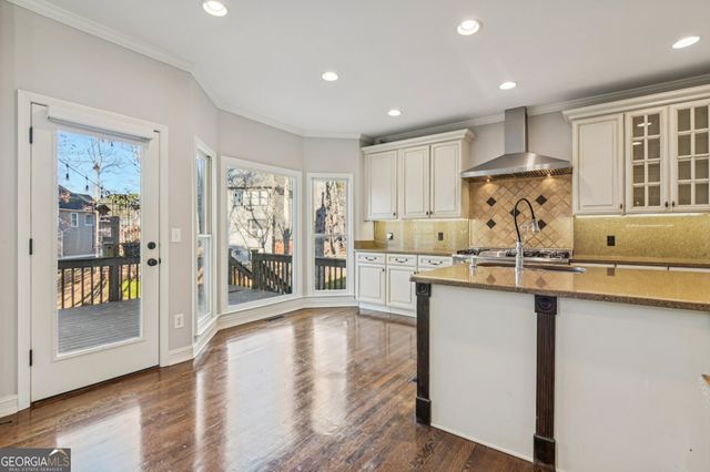 701 Whisper Wind Court, Woodstock, GA 30189