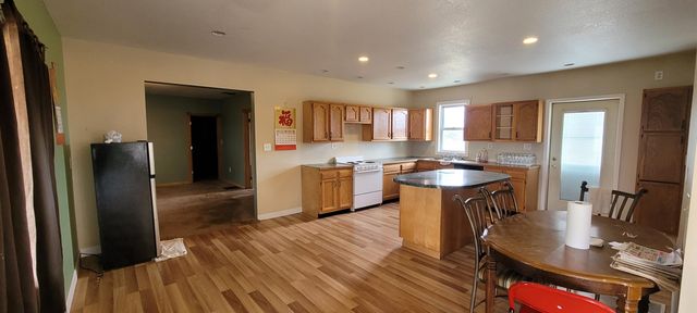 5248 W Shelby Road, Benona Twp, MI 49455