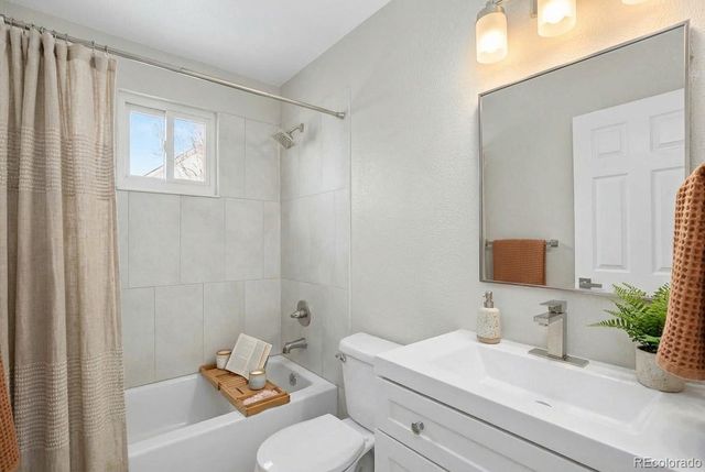 1994 E 102nd Circle, Thornton, CO 80229