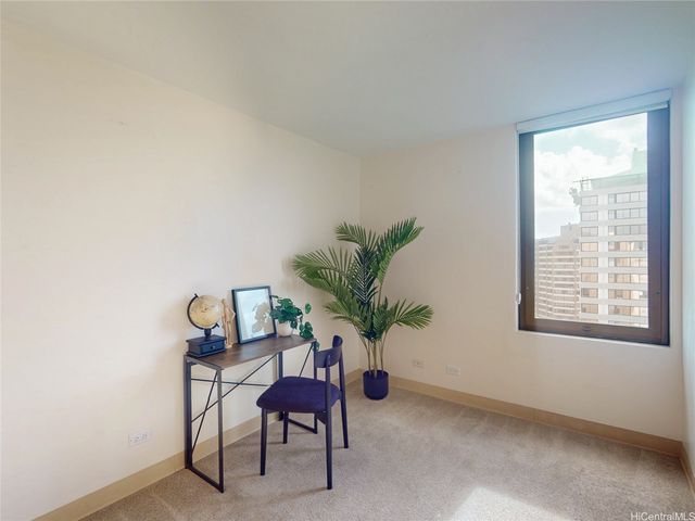 411 Hobron Lane 3814, Honolulu, HI 96815