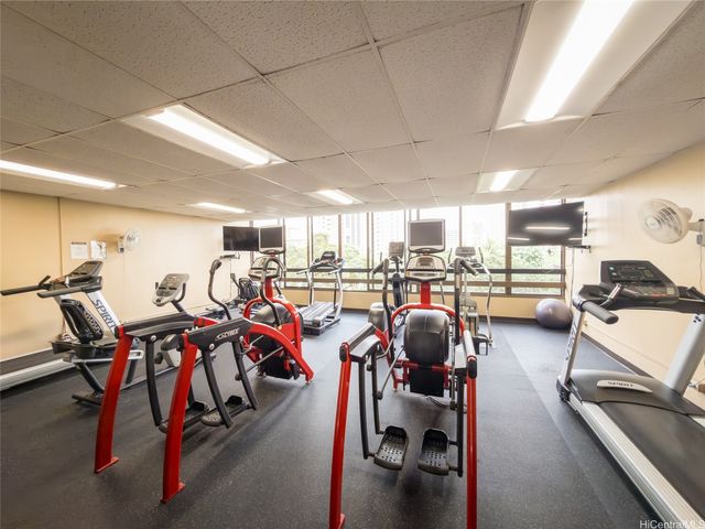 411 Hobron Lane 3814, Honolulu, HI 96815