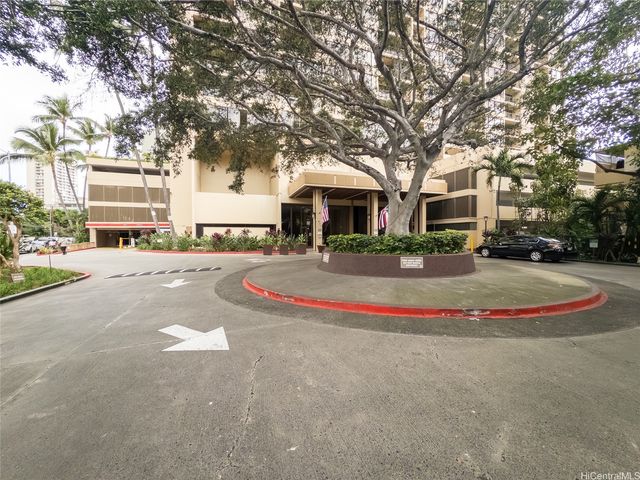 411 Hobron Lane 3814, Honolulu, HI 96815