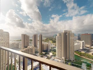 411 Hobron Lane 3814, Honolulu, HI 96815