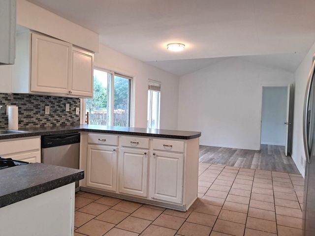 21426 W Georgetown Court, Plainfield, IL 60544