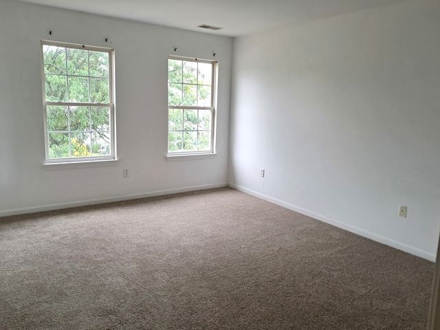 21426 W Georgetown Court, Plainfield, IL 60544