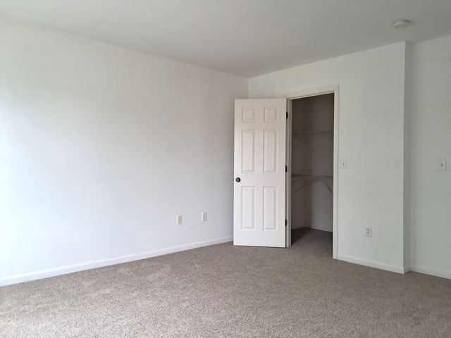 21426 W Georgetown Court, Plainfield, IL 60544