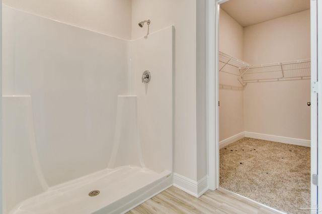 8115 Fox Hunt Dr, Milton, FL 32583